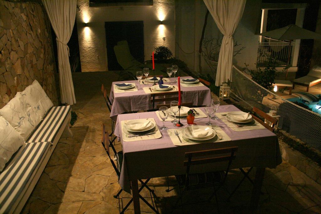 Apartments Mediterraneo Каприе Екстериор снимка