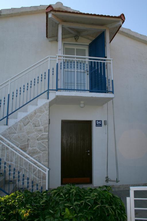 Apartments Mediterraneo Каприе Екстериор снимка