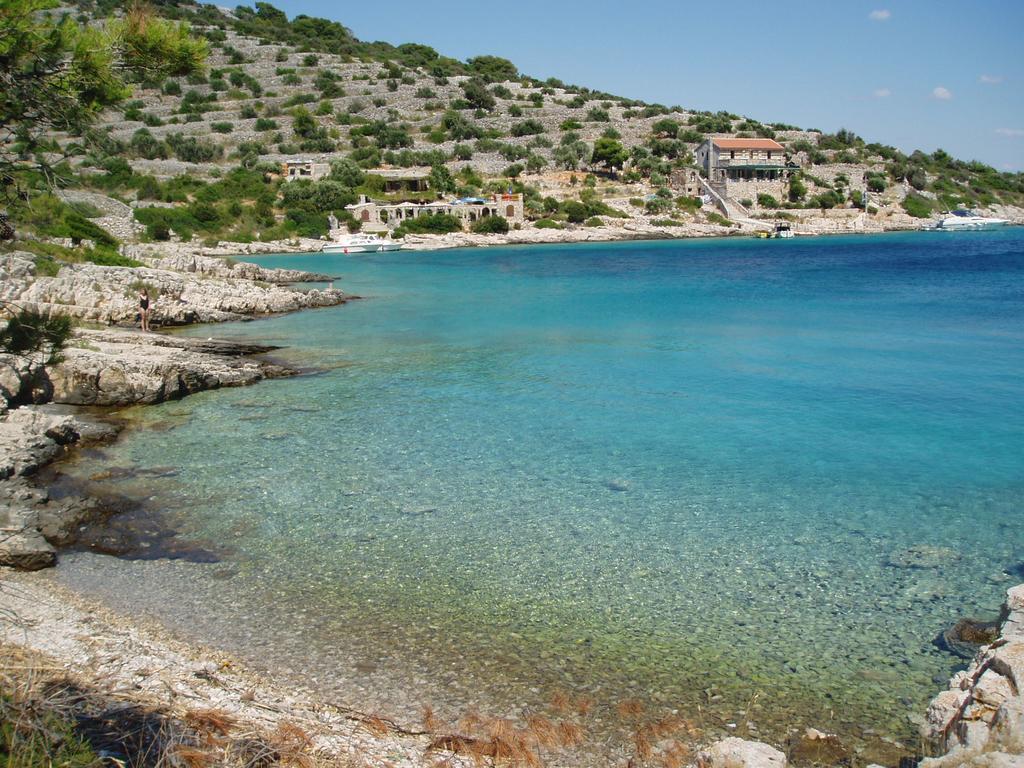 Apartments Mediterraneo Каприе Екстериор снимка