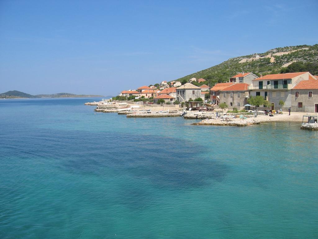 Apartments Mediterraneo Каприе Екстериор снимка