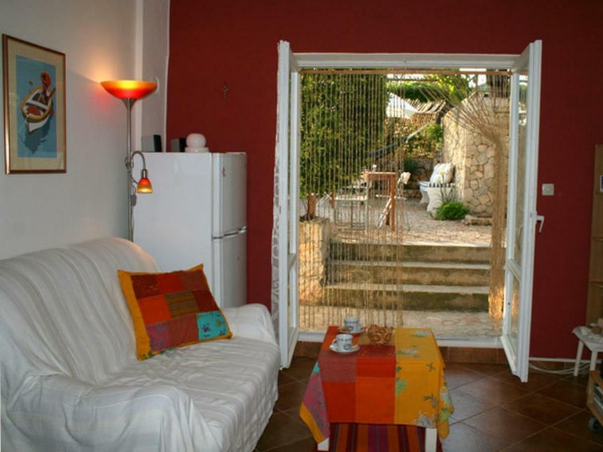 Apartments Mediterraneo Каприе Екстериор снимка